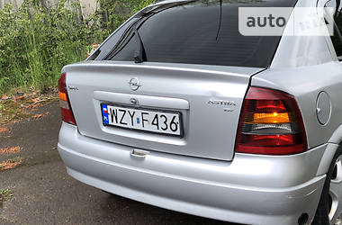 Хэтчбек Opel Astra 2001 в Дрогобыче