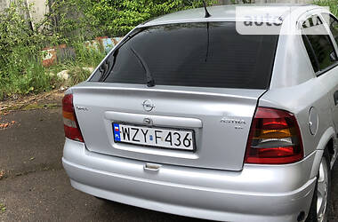 Хэтчбек Opel Astra 2001 в Дрогобыче