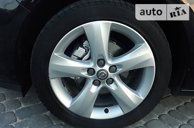 Універсал Opel Astra 2011 в 
