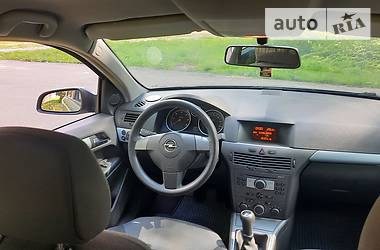 Универсал Opel Astra 2004 в Луцке