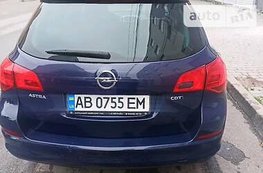 Универсал Opel Astra 2011 в Виннице