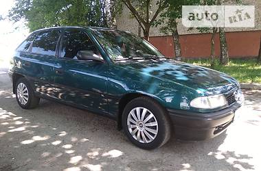 Хэтчбек Opel Astra 1995 в Богородчанах