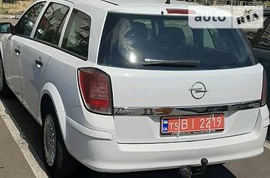 Универсал Opel Astra 2008 в Киеве