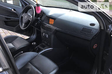 Універсал Opel Astra 2005 в 