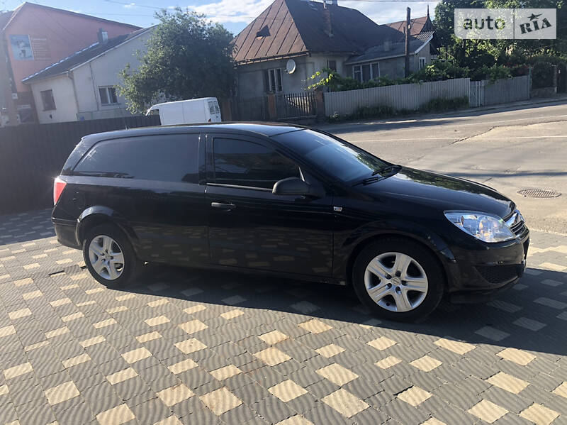 Универсал Opel Astra 2007 в Тячеве