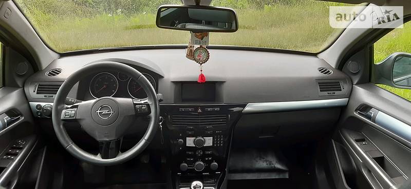 Універсал Opel Astra 2010 в Тлумачі фото 13 Універсал Opel Astra 2010 в Тлумачі