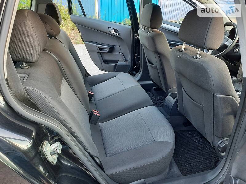 Універсал Opel Astra 2006 в Полтаві фото 38 Універсал Opel Astra 2006 в Полтаві