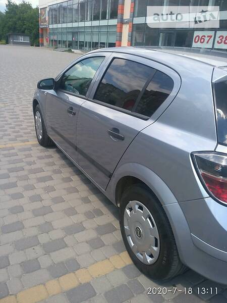 Хэтчбек Opel Astra 2008 в Хмельницком