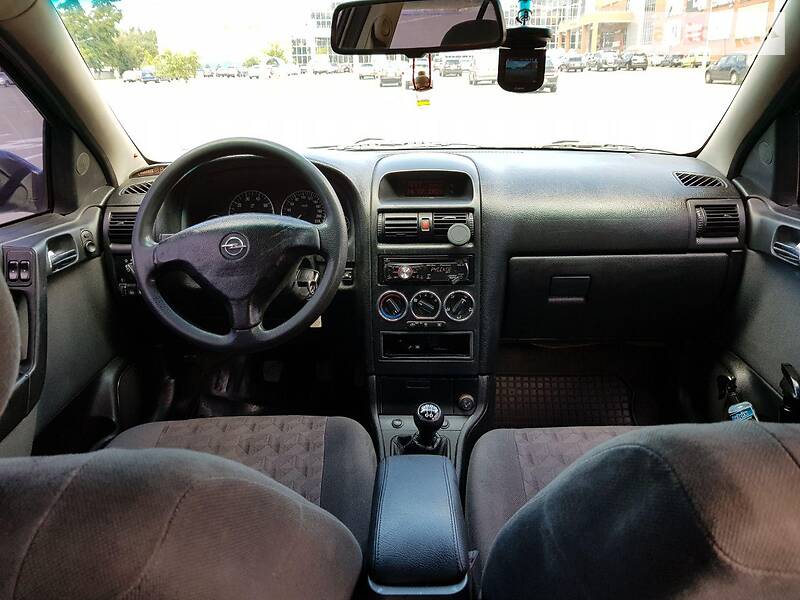 Седан Opel Astra 2001 в Броварах