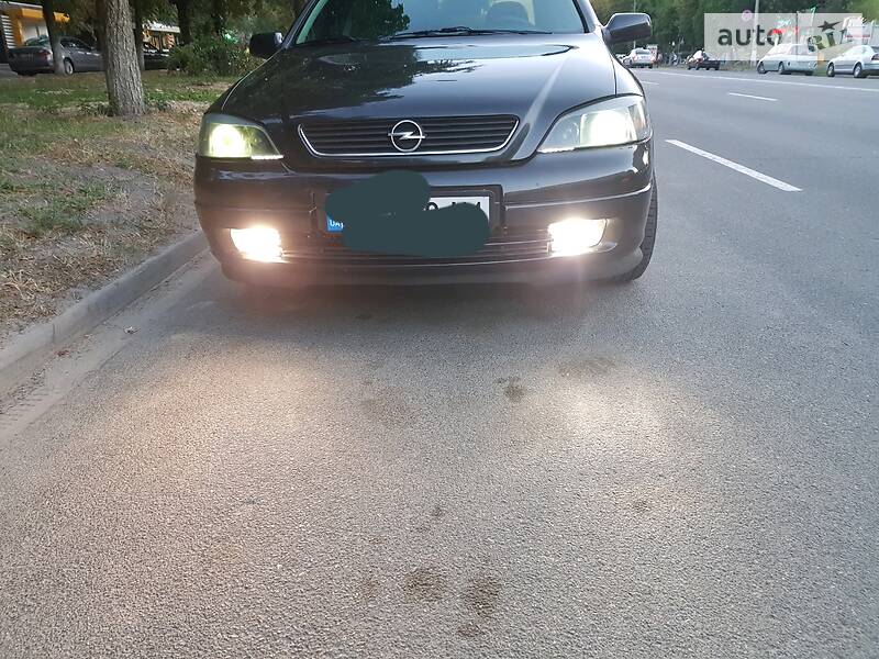 Седан Opel Astra 2001 в Броварах