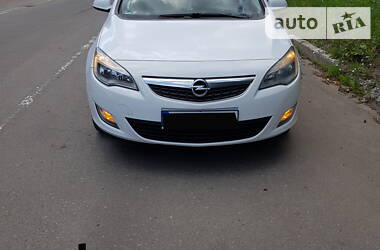 Універсал Opel Astra 2011 в 