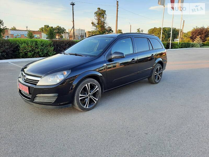 Універсал Opel Astra 2006 в Полтаві