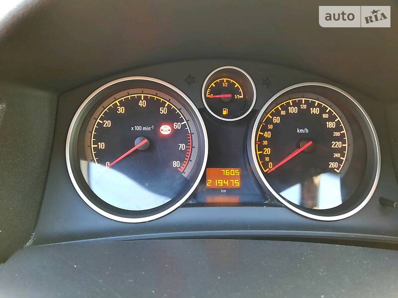 Універсал Opel Astra 2006 в Полтаві