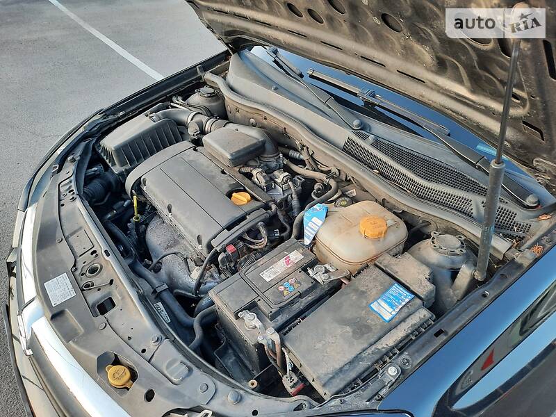 Універсал Opel Astra 2006 в Полтаві