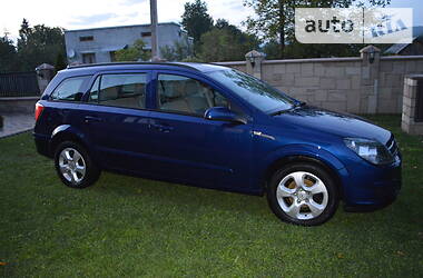 Универсал Opel Astra 2006 в Коломые