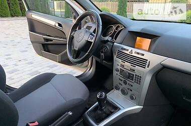 Універсал Opel Astra 2009 в 