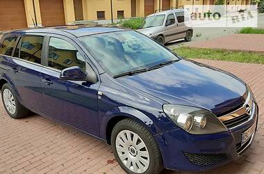 Универсал Opel Astra 2010 в Стрые