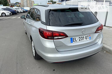 Універсал Opel Astra 2017 в 