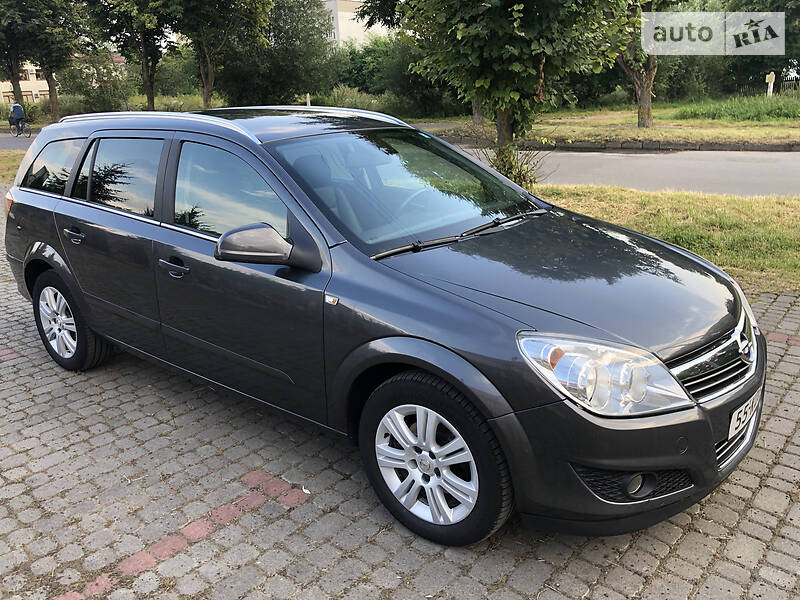 Універсал Opel Astra 2009 в 