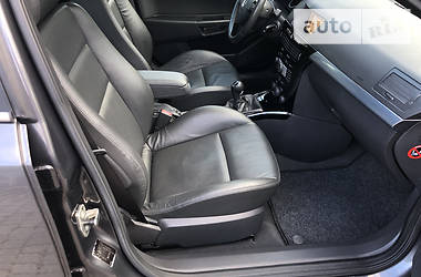Універсал Opel Astra 2009 в 