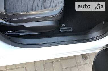Універсал Opel Astra 2014 в 