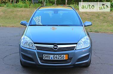 Универсал Opel Astra 2007 в Бершади