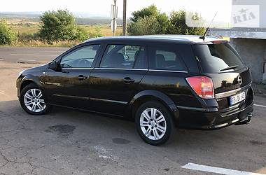 Универсал Opel Astra 2008 в Дрогобыче