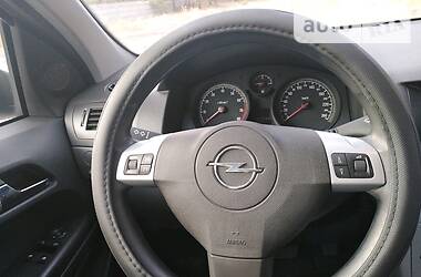 Хэтчбек Opel Astra 2009 в Лимане