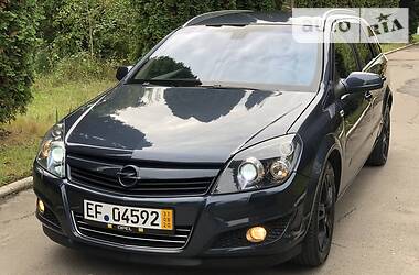 Универсал Opel Astra 2007 в Ровно