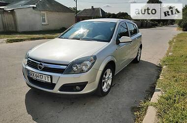 Хэтчбек Opel Astra 2006 в Харькове