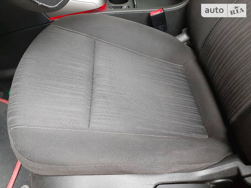 Універсал Opel Astra 2011 в Хмельницькому