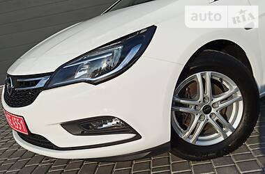 Универсал Opel Astra 2016 в Виннице