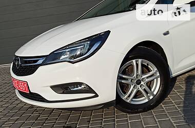 Универсал Opel Astra 2016 в Виннице