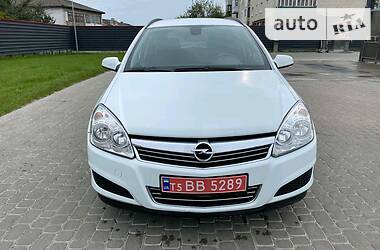 Универсал Opel Astra 2008 в Ковеле