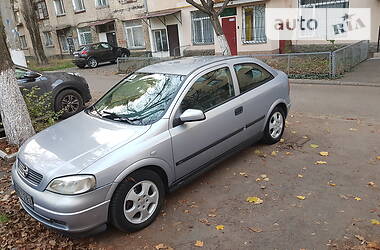 Хэтчбек Opel Astra 2003 в Одессе