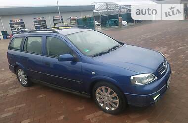 Универсал Opel Astra 2003 в Сарнах