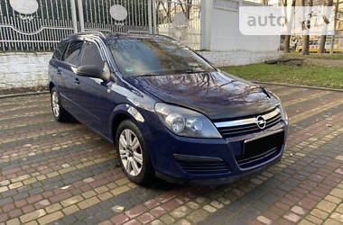 Универсал Opel Astra 2007 в Черновцах