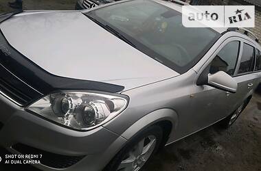 Універсал Opel Astra 2009 в Маневичах