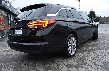 Универсал Opel Astra 2016 в Дрогобыче