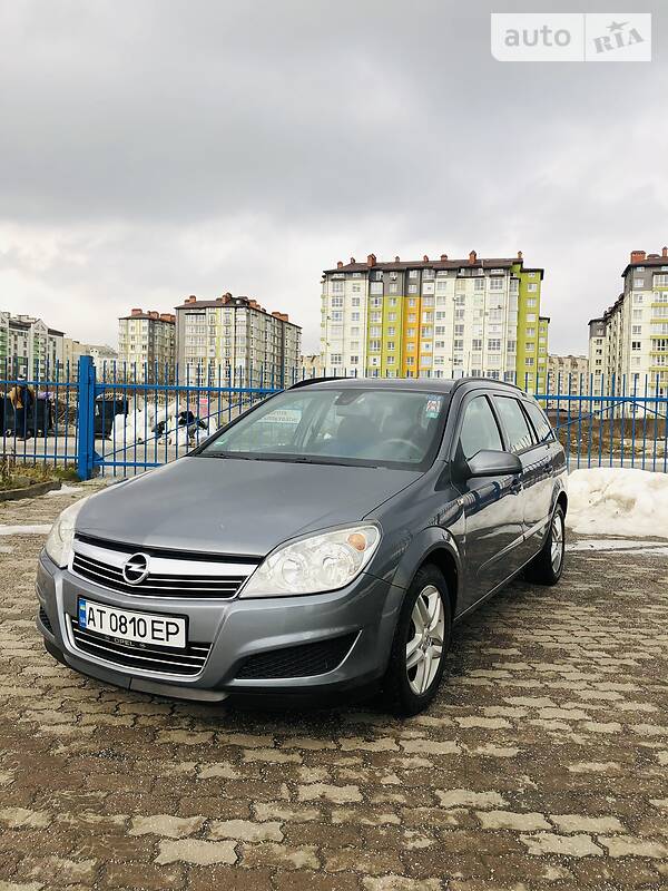 Универсал Opel Astra 2007 в Ивано-Франковске