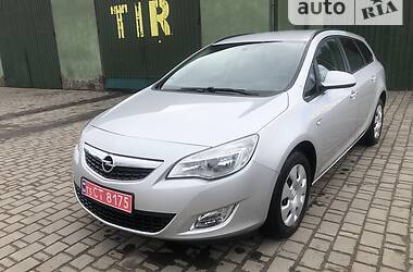 Универсал Opel Astra 2011 в Ковеле