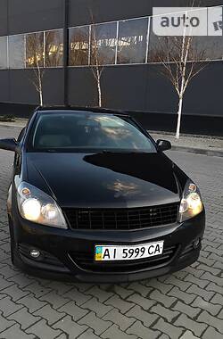 Купе Opel Astra 2006 в Белой Церкви