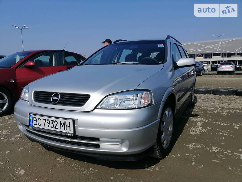 Универсал Opel Astra 2005 в Львове