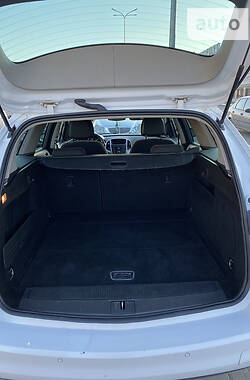 Универсал Opel Astra 2012 в Дрогобыче