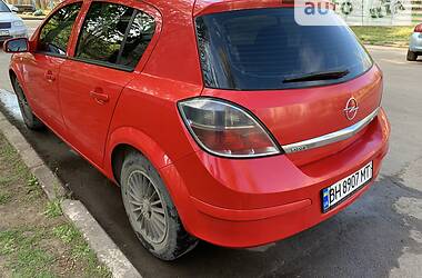 Хэтчбек Opel Astra 2007 в Одессе