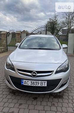 Універсал Opel Astra 2013 в Кременці