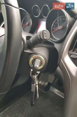 Универсал Opel Astra 2011 в Львове