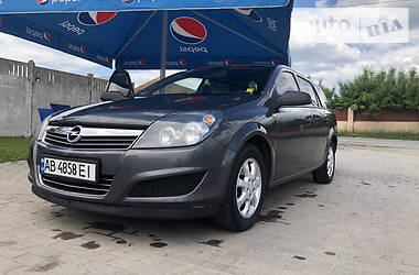 Универсал Opel Astra 2009 в Виннице