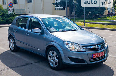 Хетчбек Opel Astra 2008 в Запоріжжі