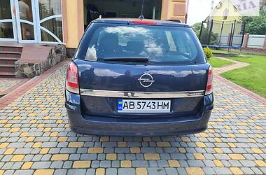 Универсал Opel Astra 2008 в Калуше